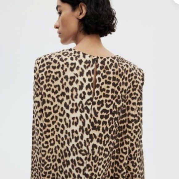 H&M leopard print shift mini dress with shoulder pads - Picture 4 of 6
